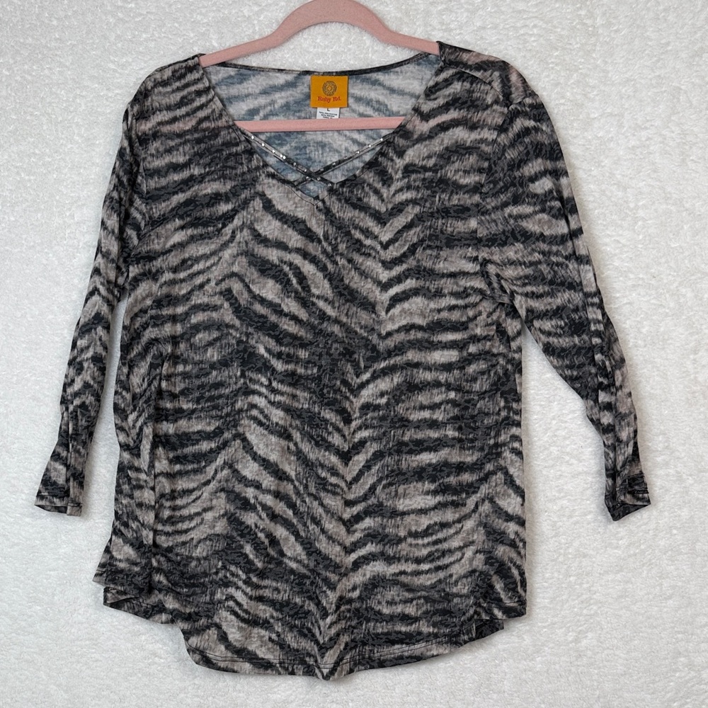 Women's Zebra Print‎ semi sheer stretch V-Neck Top by Ruby Rd. Large